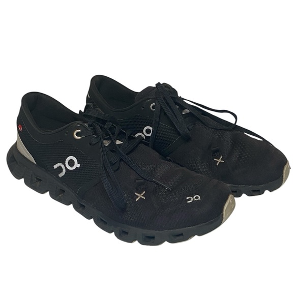 On Women's Cloud X 3 Training Shoes Black 7.5 Athletic Outdoor Running Sneakers - Picture 1 of 11